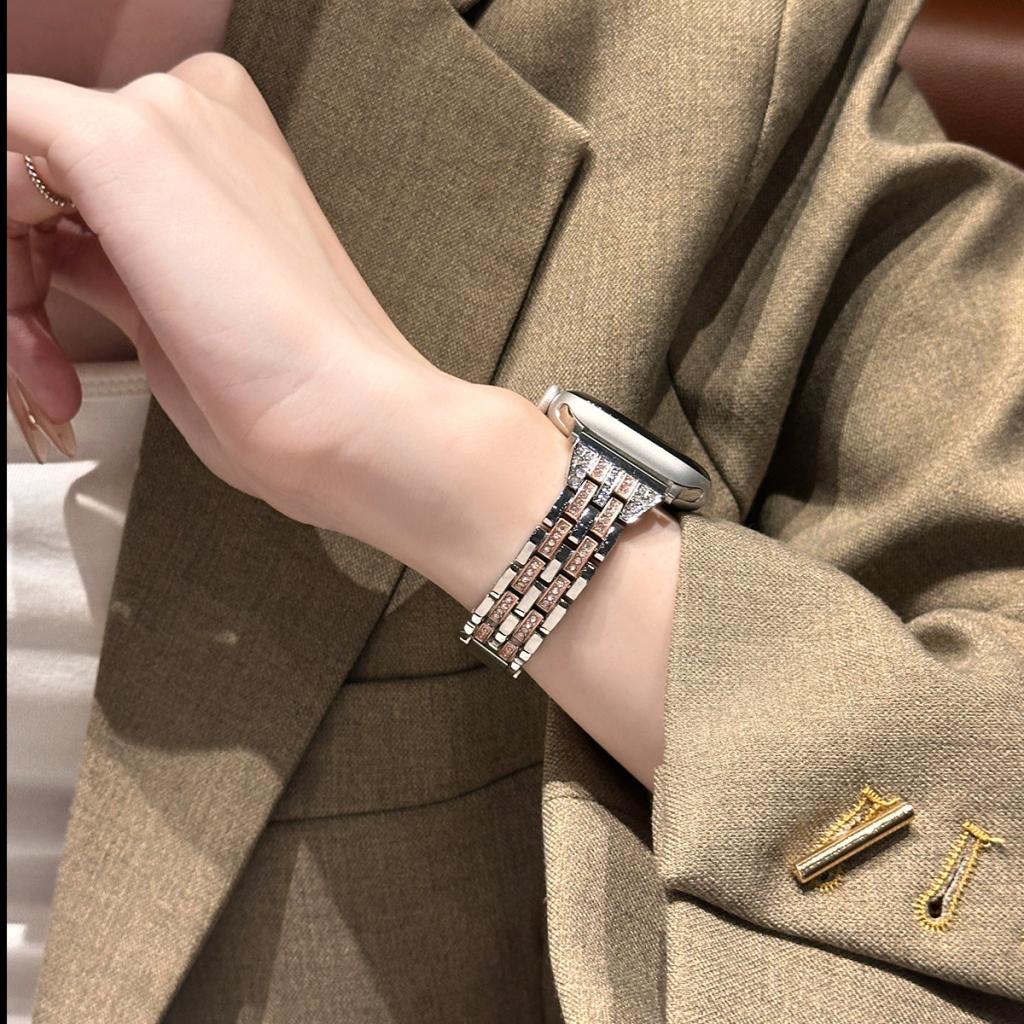 Crystal Pavé Link Bracelet for Apple Watch