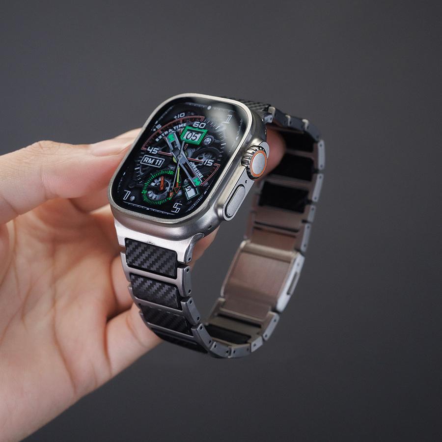 Titanium & Carbon Fiber Magnetic Link Band